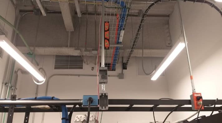 Instalación de Contactos Regulados